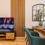 Apartman Fynbos Theaterblick, Historisch & Stilvoll, Parkplatz Meißen